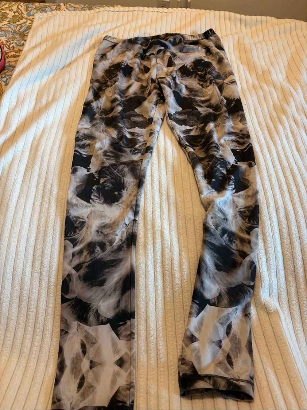 McQ Alexander McQueen Floral Print Leggings – Size M